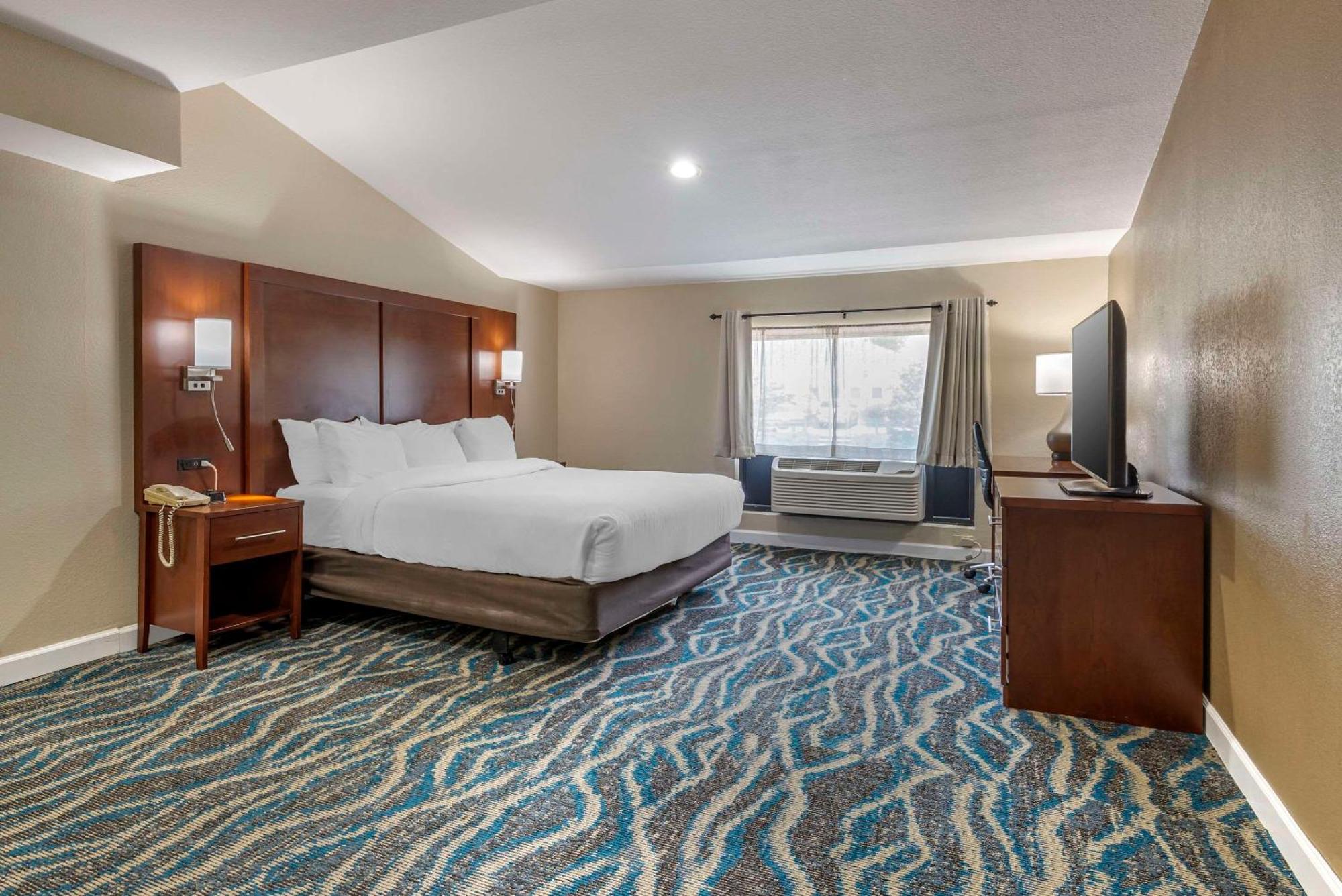Comfort Inn Asheville East-Blue Ridge Pkwy Access Buitenkant foto